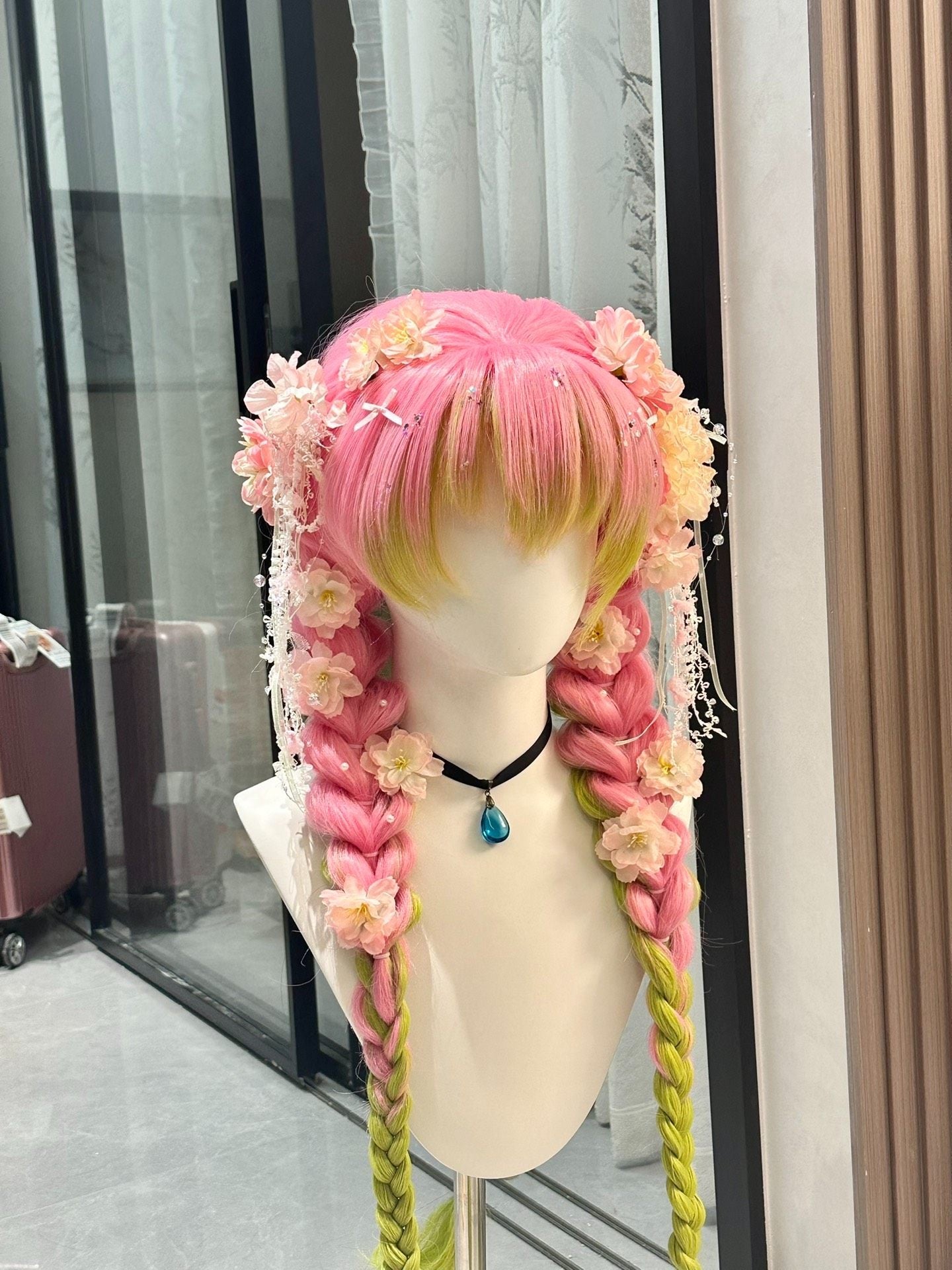 Heat-Resistant Mitsuri Kanroji Wig | Demon Slayer Cosplay Essential