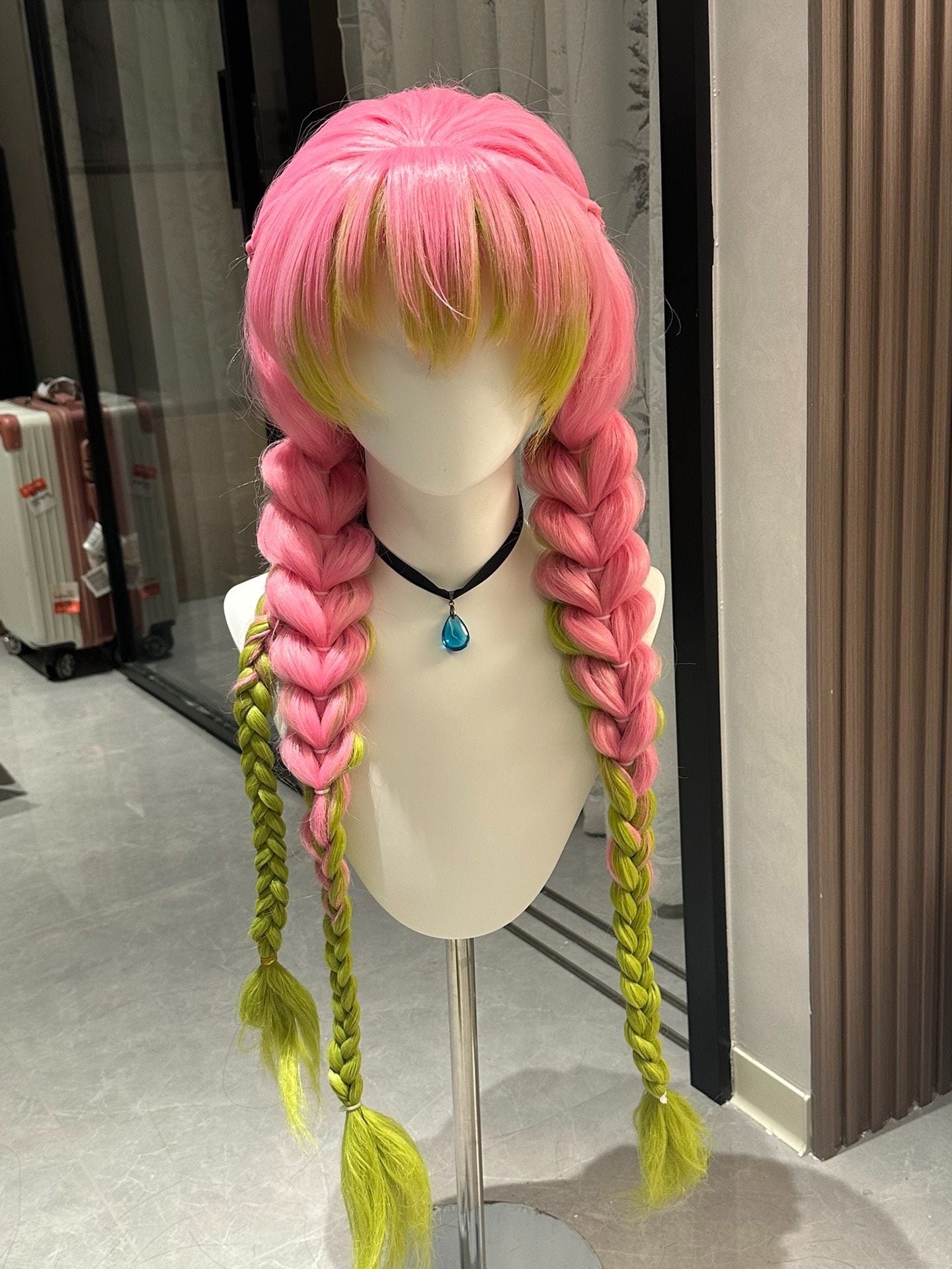 Heat-Resistant Mitsuri Kanroji Wig | Demon Slayer Cosplay Essential