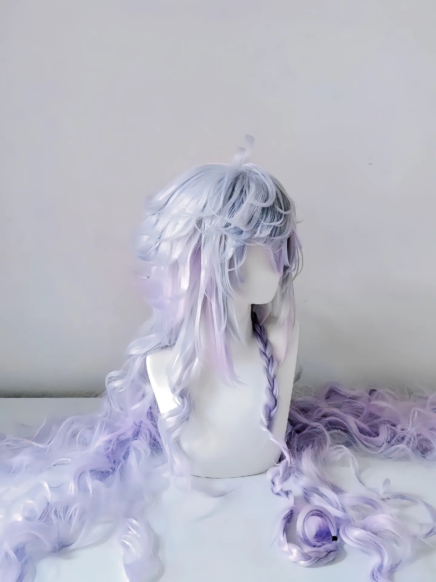 Merlin Cosplay Wig - Fully Customizable for Fantasy Fans & Cosplayers