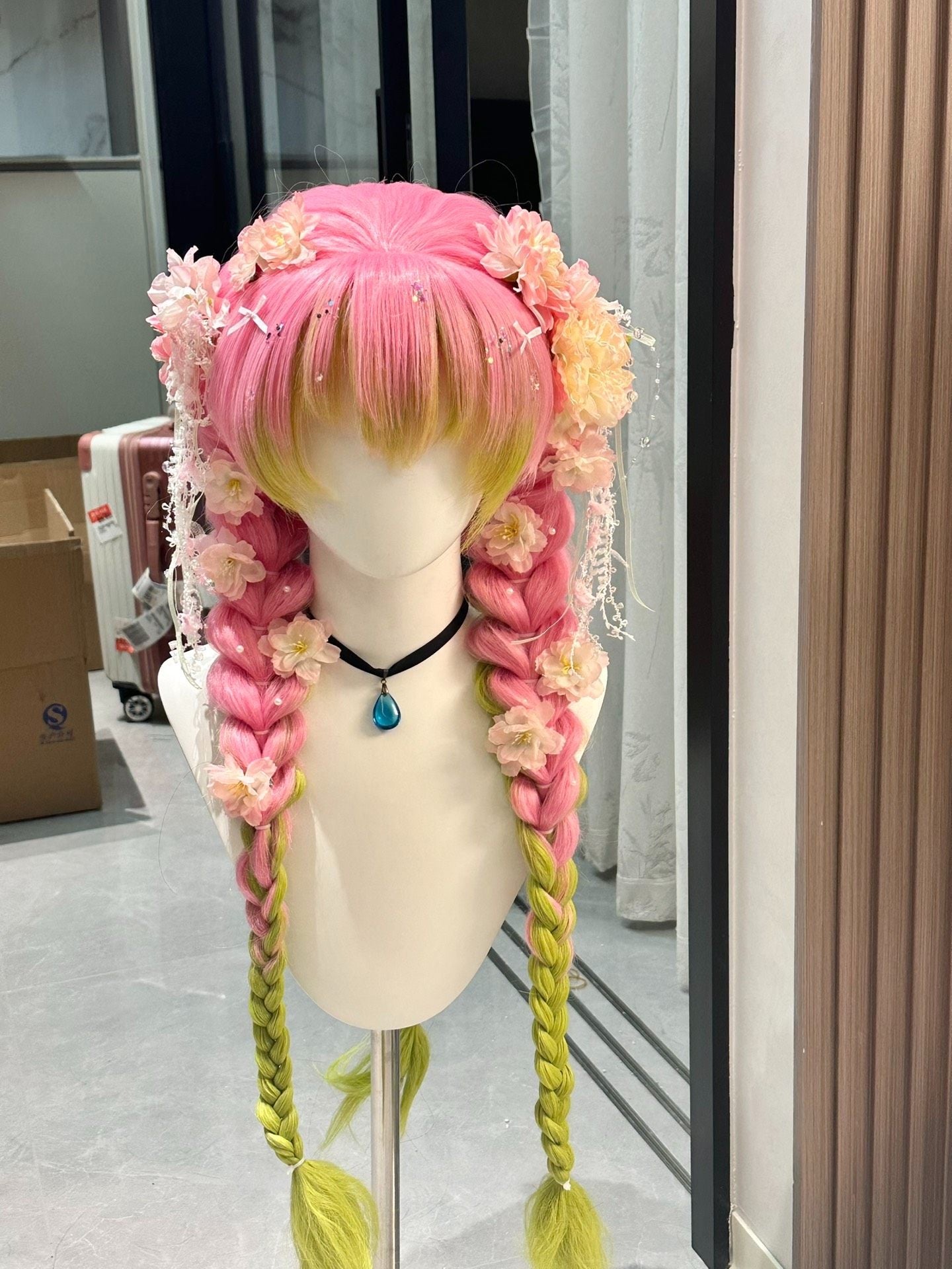 Heat-Resistant Mitsuri Kanroji Wig | Demon Slayer Cosplay Essential