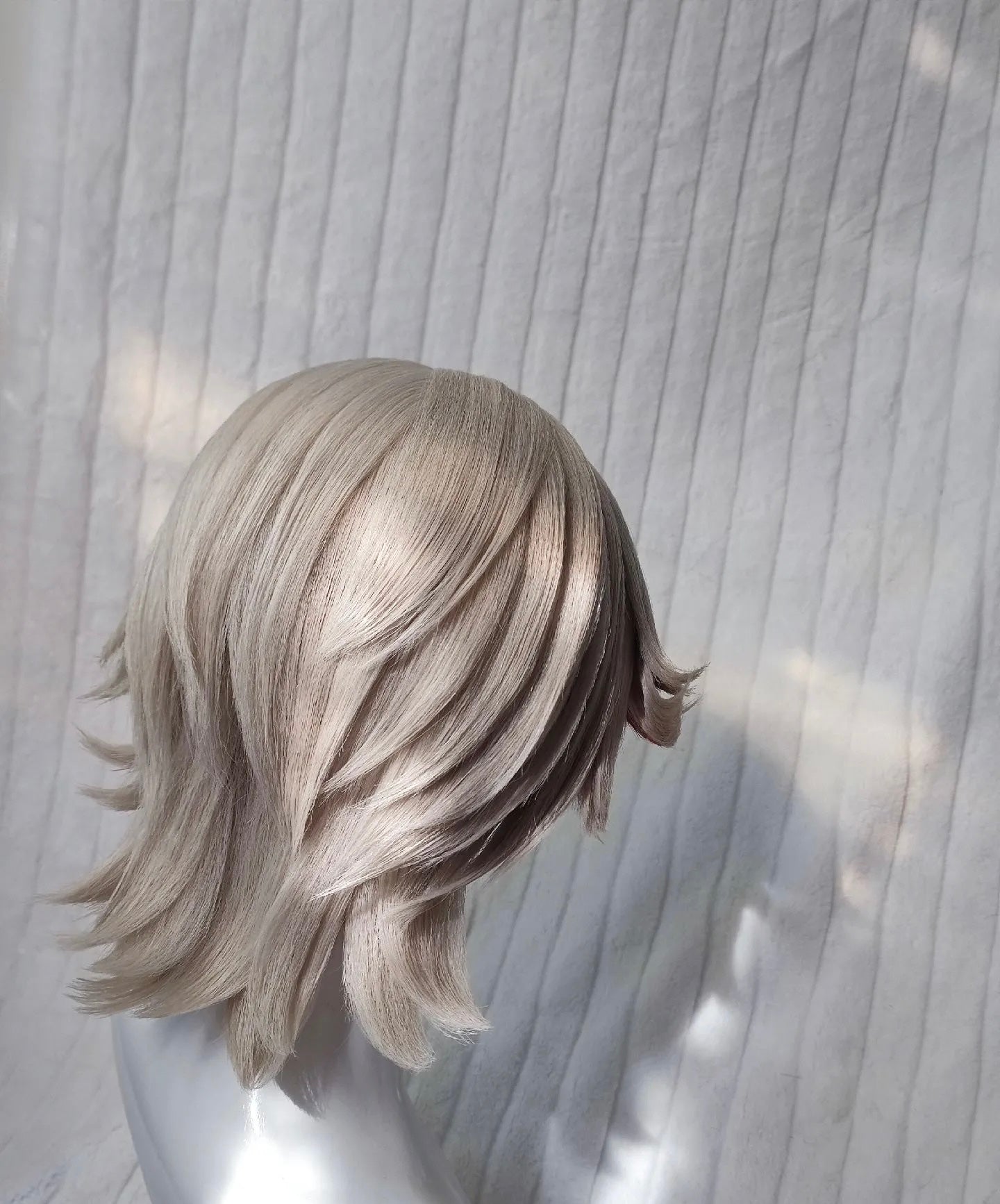 Genshin Impact Lyney Cosplay Wig Custom Styled Heat Resistant Hair